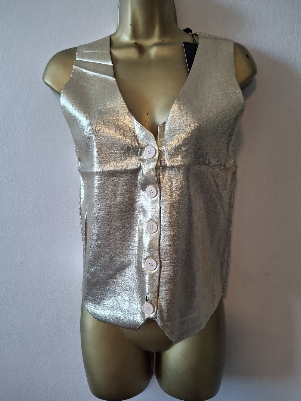 Sleeveless Metallic Button-Front Top in Gold